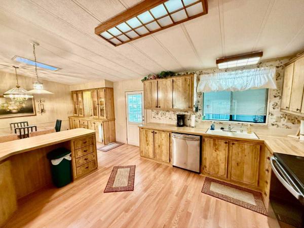 1987 HOME Manufactured Home