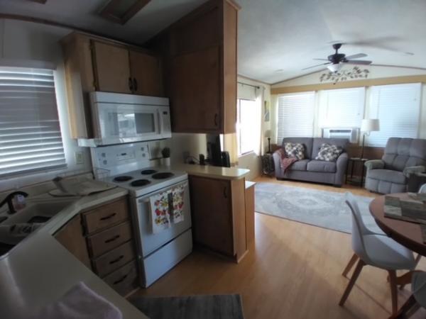 1988 Cavco Mobile Home
