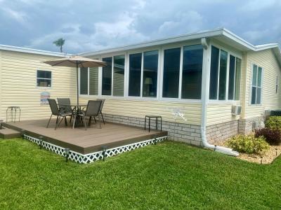 Photo 2 of 19 of home located at 311 Southhampton Blvd Auburndale, FL 33823