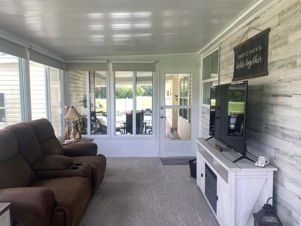 2002 Fleetwood Mobile Home