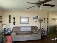 1989 3244G Fleetwood Manufactured Home