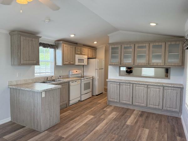 2017 Cavco 670 PORCH/6 Mobile Home