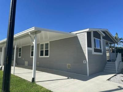 Photo 4 of 18 of home located at 4143 71st Road N # 1017 Riviera Beach, FL 33404