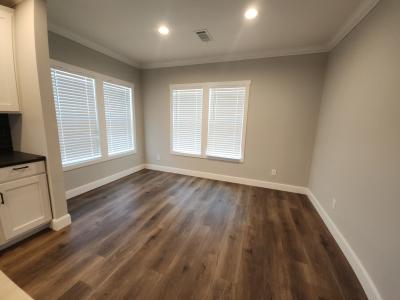 Photo 3 of 10 of home located at 10707 Juan Diego Ct Conroe, TX 77303