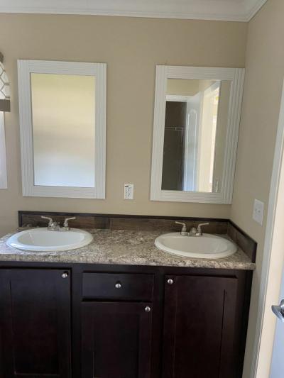 Mobile Home at 489 Starratt Rd Lot #97 Jacksonville, FL 32218
