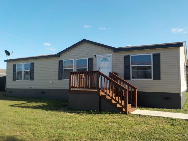 2006 Clayton Mobile Home