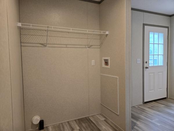 2024 95PLH28604DH24  Home
