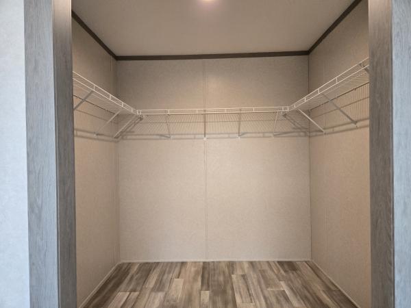 2024 95PLH28604DH24  Home