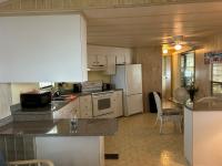 1983 HOMES OF MERIT HS Mobile Home