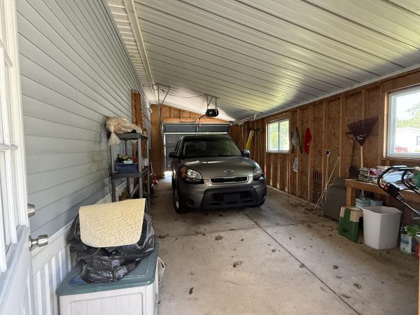 1997 Rochester 3929 Mobile Home