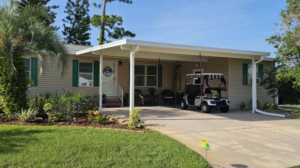 2000 Palm HDR-643 Mobile Home