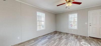 Mobile Home at 230 North Carolina Drive Lot 230Nc Elyria, OH 44035