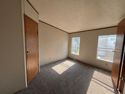 Photo 5 of 13 of home located at 172 Debaar Dr Kentwood, MI 49548