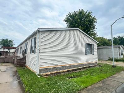 Mobile Home at 39020 Carlisle Lot 173 New Boston, MI 48164