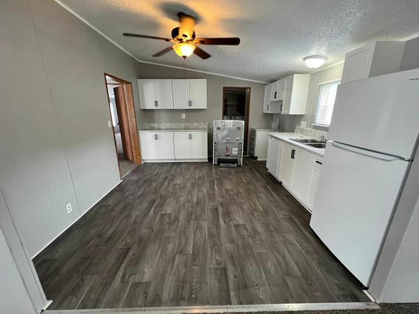 1996 Champion Dutch Edge II Mobile Home