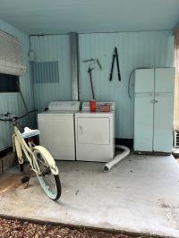 1990 Skyline Park Model Mobile Home