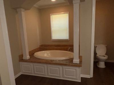 Photo 4 of 8 of home located at 6078 Greystone Court Brandon, MS 39042