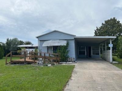 Photo 3 of 25 of home located at 102 Lily Drive Fruitland Park, FL 34731