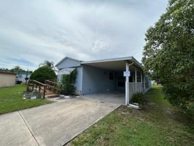 Photo 4 of 25 of home located at 102 Lily Drive Fruitland Park, FL 34731