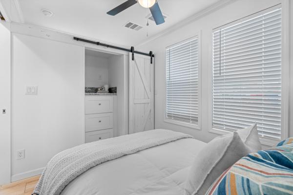 2024 TOWN Mobile Home