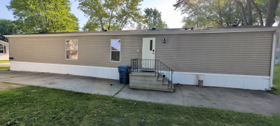 Mobile Home at 2884 Stratford Dr Bay City, MI 48706