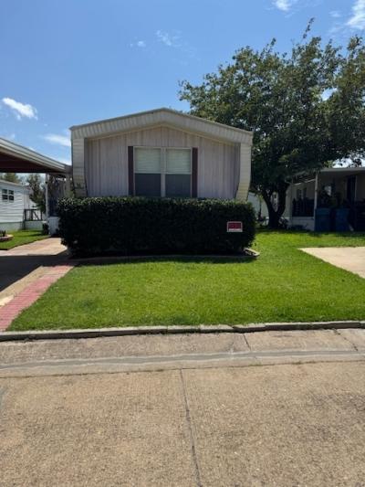Mobile Home at 272 W. Lawson Rd., Lot 56 Dallas, TX 75253