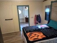 1990 Manufactured Home