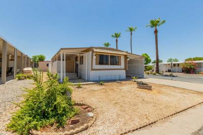 Photo 3 of 26 of home located at 200 East Knox Road Lot 124 Chandler, AZ 85225