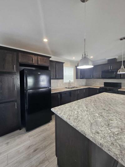 Mobile Home at 1018 Avondale Dr. Howell, MI 48855