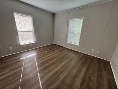 Photo 5 of 19 of home located at 2777 Cathedral Dr, Site 300 Tallahassee, FL 32310