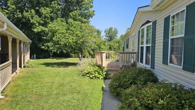 Photo 3 of 47 of home located at 51344 Assembly St Van Buren Township, MI 48111