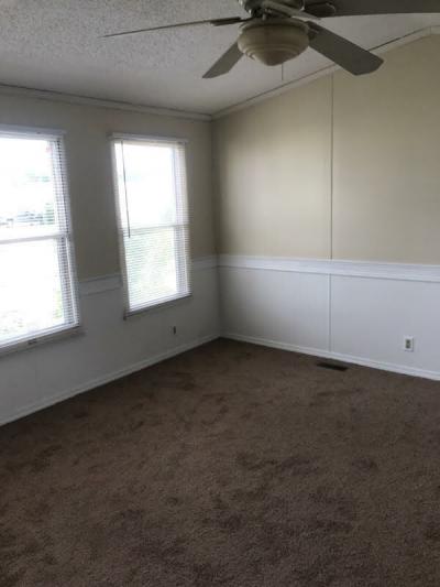 Photo 4 of 4 of home located at 317 Decoy Ln Lapeer, MI 48446