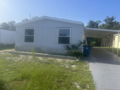 Photo 2 of 14 of home located at 8806 Nautilus Drive Tampa, FL 33635