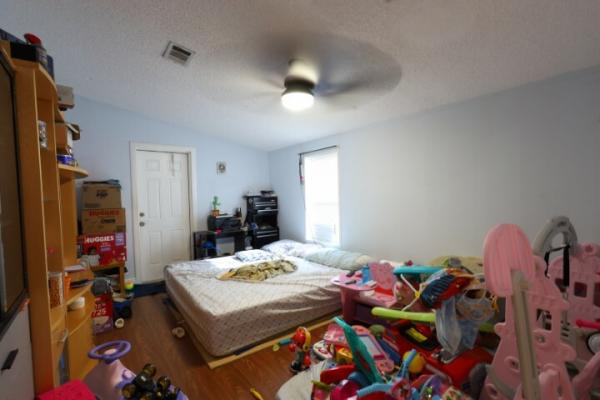 2000 REDM Manufactured Home