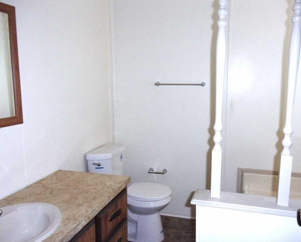 1981 Skyline Manufactured Home