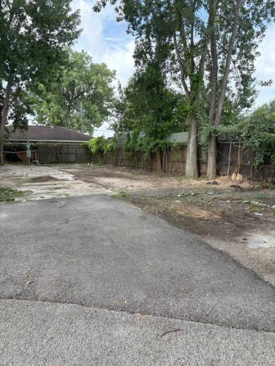 Mobile Home at 5711 Yale St Houston, TX 77076