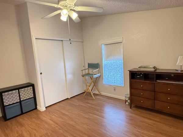1996 FLEETWOOD SUNPOINTE Mobile Home