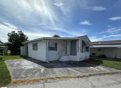 Photo 3 of 13 of home located at 1 Avocado Lane Lot 20 Eustis, FL 32726