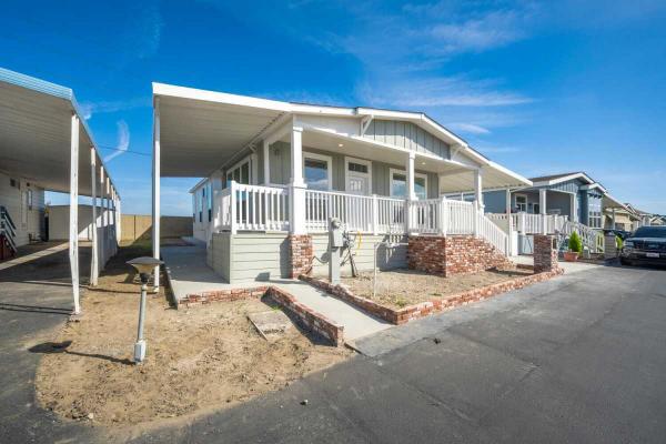 2024 Clayton HRR-2852-3D Manufactured Home