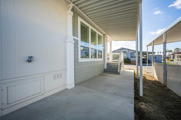 2024 Clayton HRR-2852-3D Manufactured Home