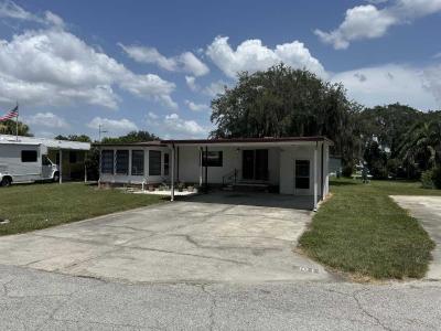 Photo 2 of 23 of home located at 181 Taiwan Island Rd Leesburg, FL 34788