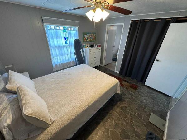 1975 Fleetwood Barrington Mobile Home