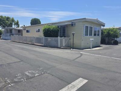 Photo 4 of 19 of home located at 1380 N. Citrus Ave Covina, CA 91722