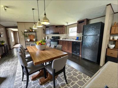 Photo 3 of 24 of home located at 27001 Calhoun Road #39 Albion, MI 49224