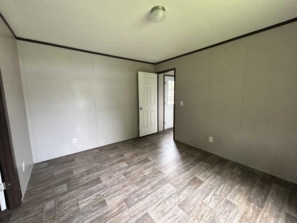 2018 Champion Sprucewood Manufactured Home