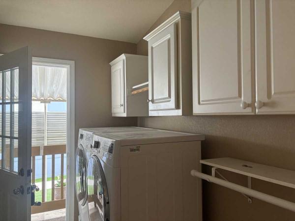 2010 Golden West KM561C Manufactured Home