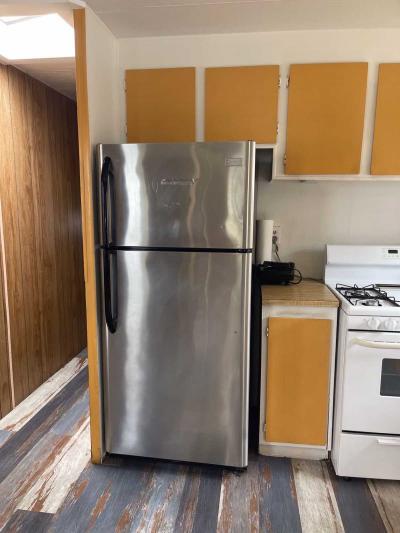 Photo 2 of 10 of home located at 11250 Playa Street Culver City Ca, CA 90230