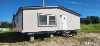 Mobile Home at Apple Mobile Home Express Inc. 2416 N Highway 175 Seagoville, TX 75159