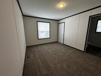 Photo 4 of 8 of home located at 16685 Durham Macomb, MI 48044