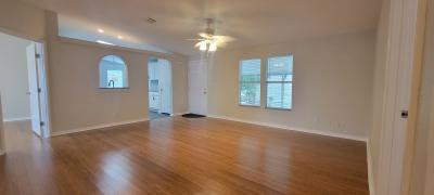 Photo 5 of 16 of home located at 8031 Blue Trail Orlando, FL 32822